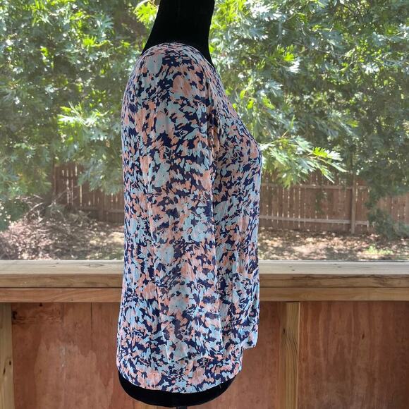 Club Monaco Blue And Pink 100% Silk Blouse Size XS - Picture 2 of 8